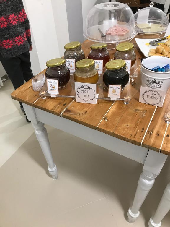 瓦拉泽斯波特酒店 外观 照片